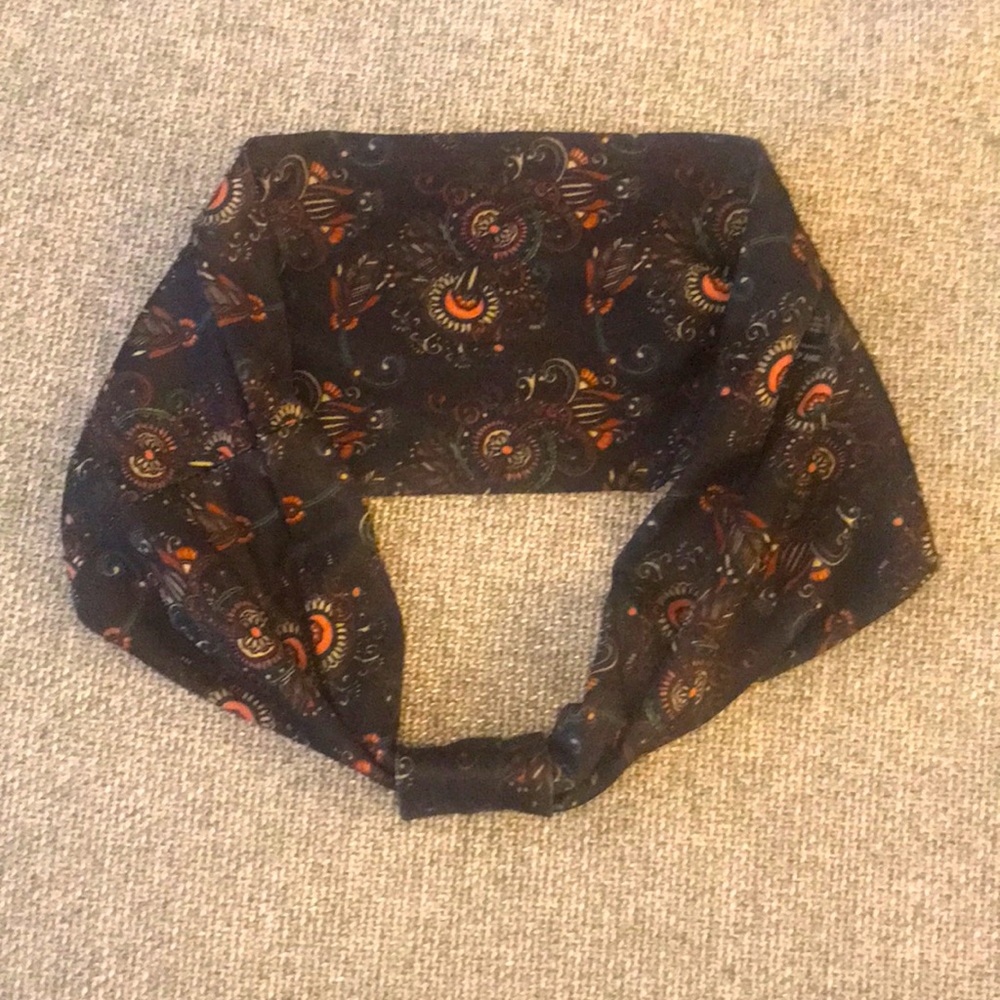 Black Knotted H&M Headband